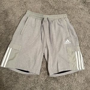 Men’s Adidas Shorts Size Medium